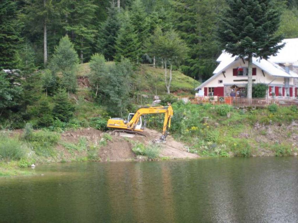 Réaménagement des berges du Lac du Neuweiher.
